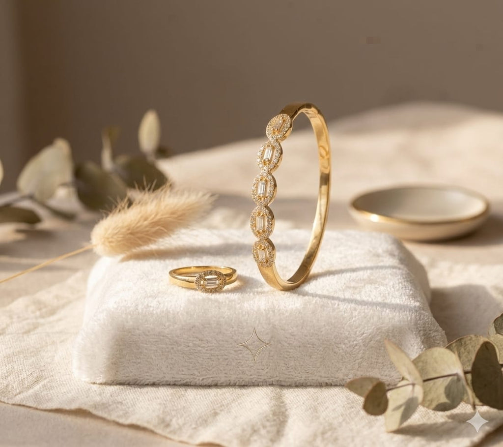 Golden oval Halo Bangle & Ring Set